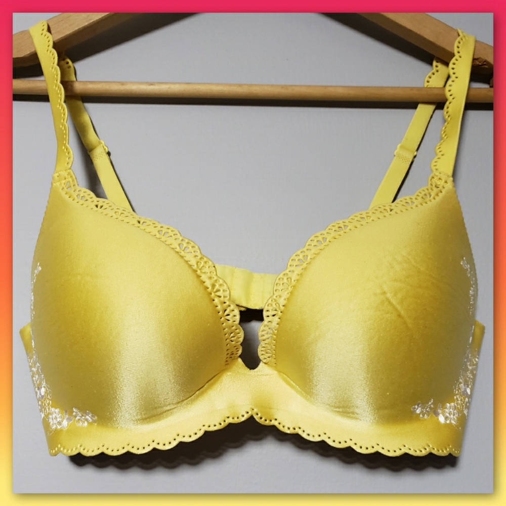 VS Angels Secret Embrace Push-up Bra